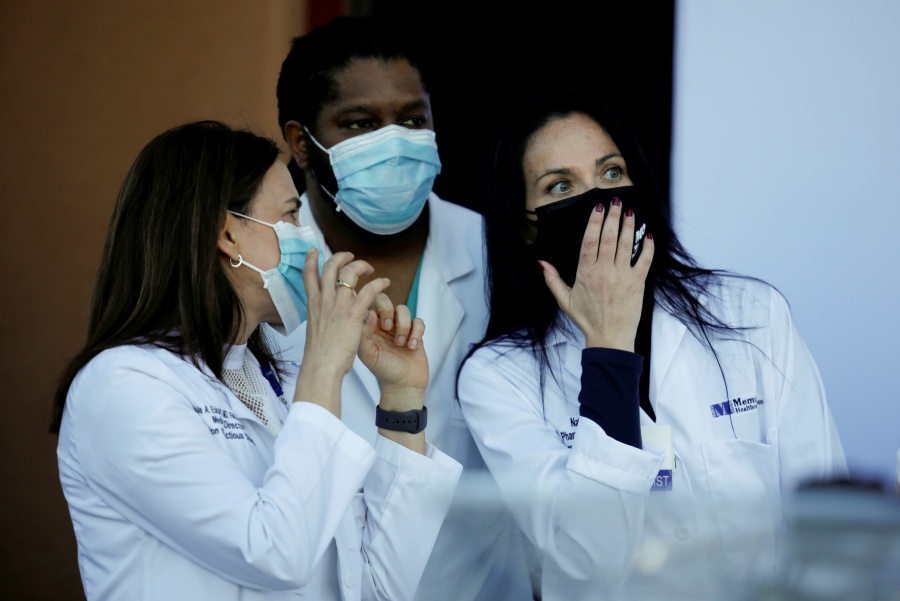 OMS: Hasta 1,800 millones de personal sanitario en riesgo de contraer Covid