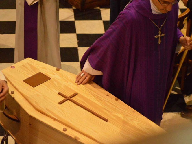 Funeraria olvida cadáver de abuelito durante dos meses y medio