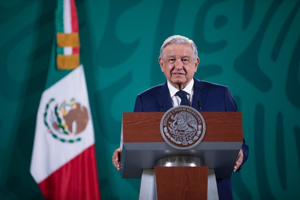 Se analiza reinicio de vacunación anticovid: AMLO