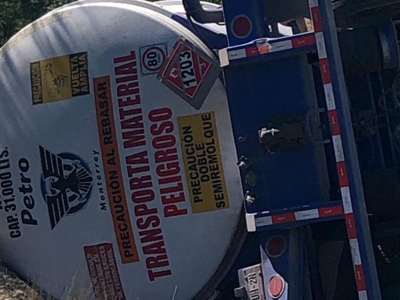 Cilindro con combustible se desprende de pipa en carretera de Tamaulipas