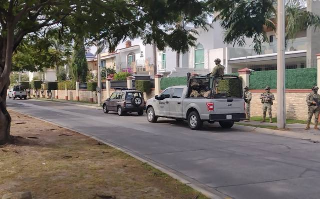 Marinos realizan operativos en Zapopan