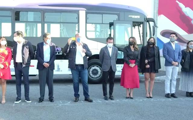 Ningún camión del transporte público estará fuera de norma en 2022: Alfaro