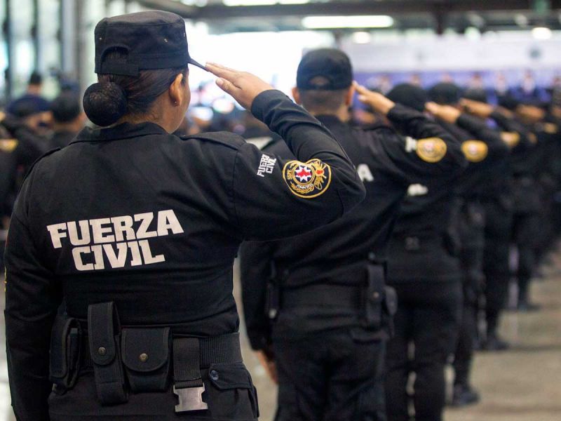 Prohíben en Nuevo León reinstalar a policías y agentes ministeriales