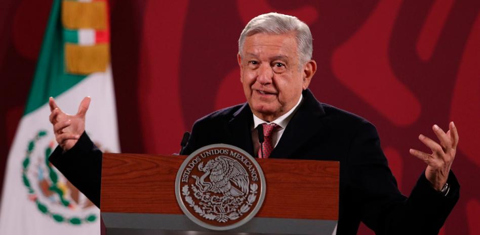 AMLO asegura que tras su sexenio “no van a regresar los corruptos”