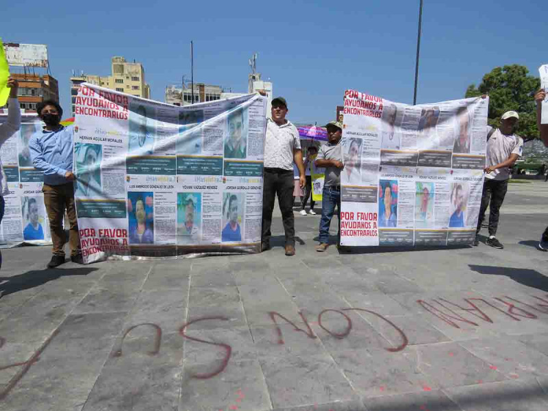 Marchan en Tuxtla Gutiérrez para exigir la aparición de 7 personas