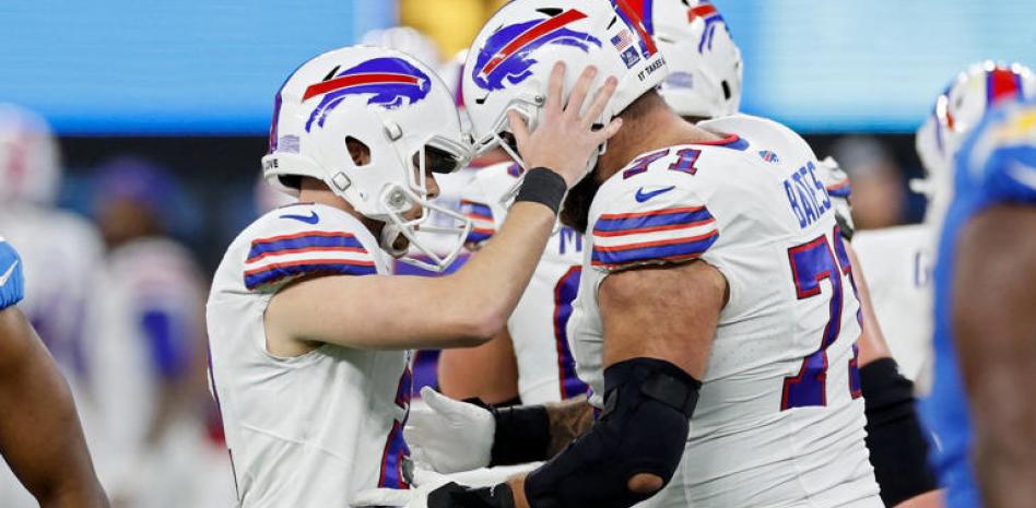 Bills remontan ante Chargers y se mantiene en lucha por un cupo a playoffs