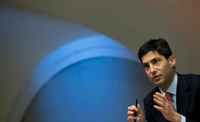Trump nomina oficialmente a Kevin Warsh como presidente de la Fed